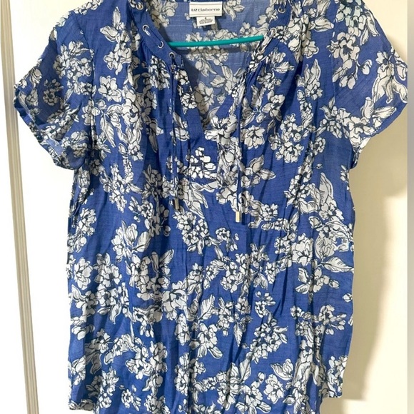 3 Set Liz Claiborne Short Sleeve Tops - Picture 2 of 4